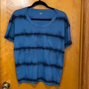 3/$15 GAP blue tie dye shirt